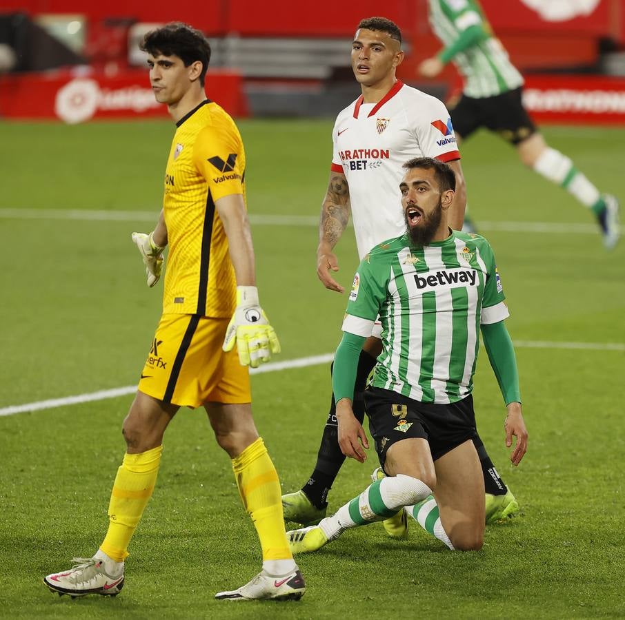 Partido de LaLiga entre el Sevilla y el Betis en el Sánchez-Pizjuán