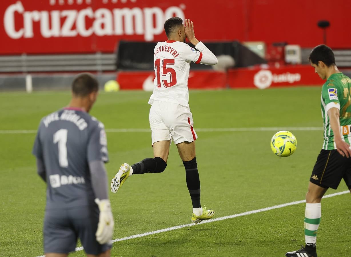 Partido de LaLiga entre el Sevilla y el Betis en el Sánchez-Pizjuán