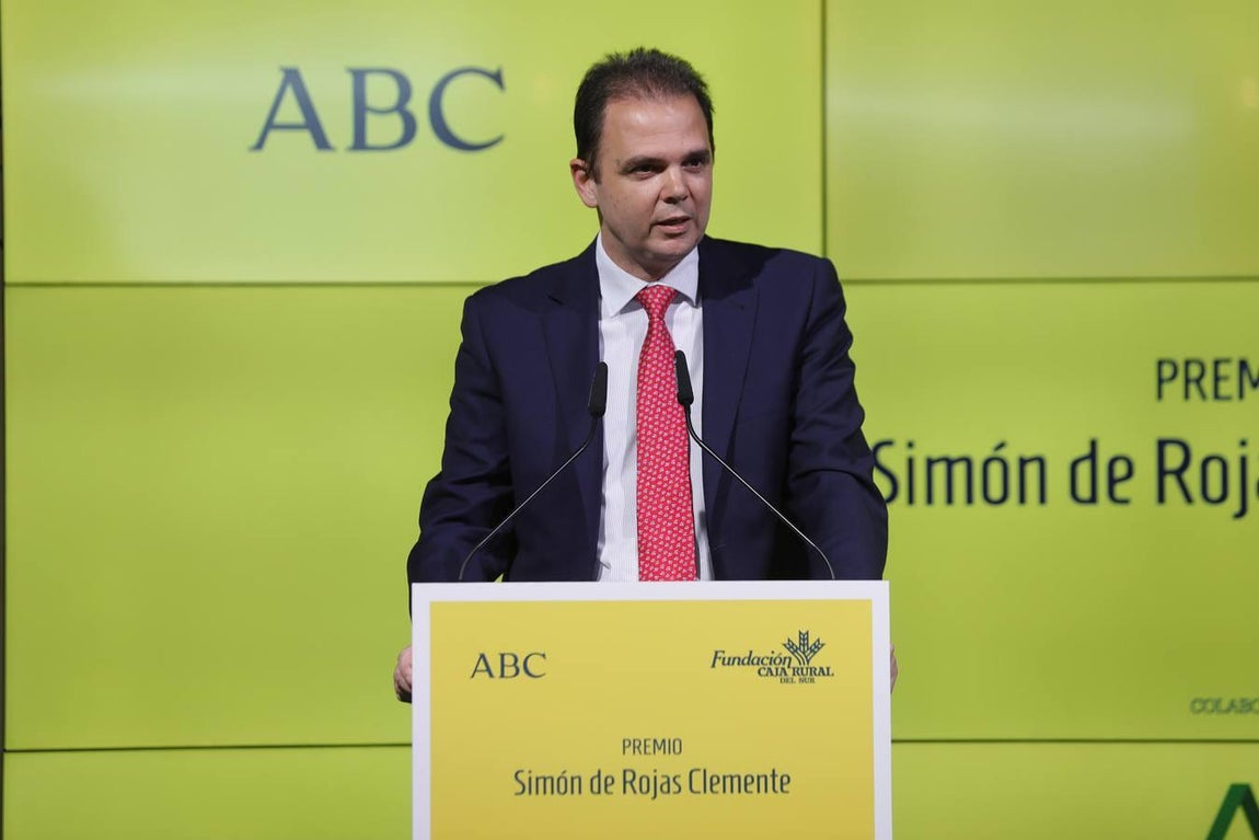 José Luis de Prado tras recoger uno de los premios