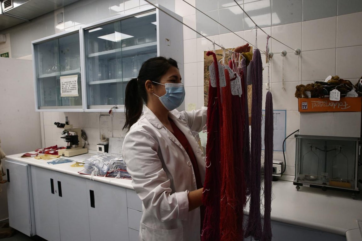 Tres siglos de historia de la Real Fábrica de Tapices, en imágenes