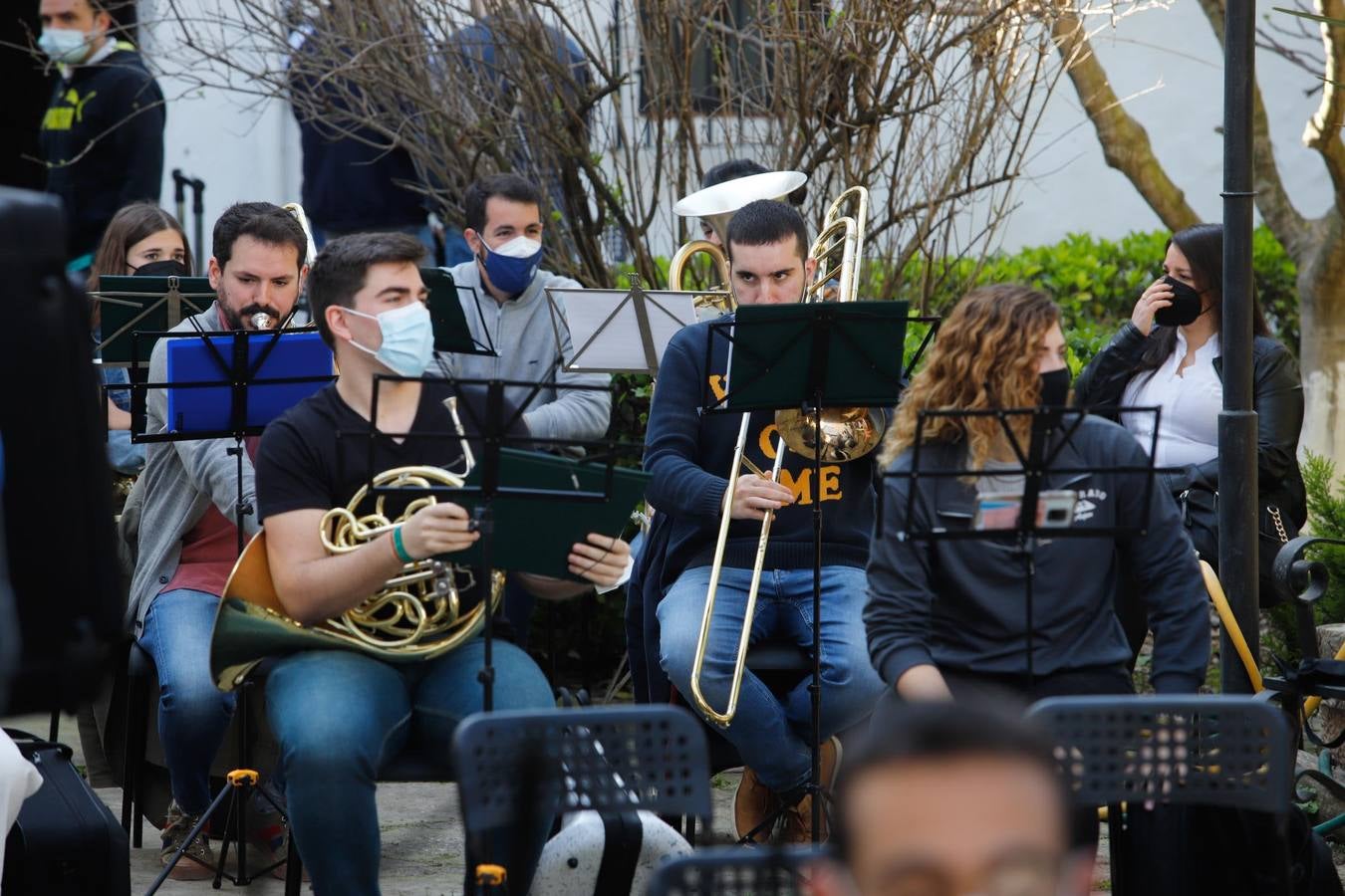 El ensayo de las bandas musicales cofrades en Córdoba, en imágenes