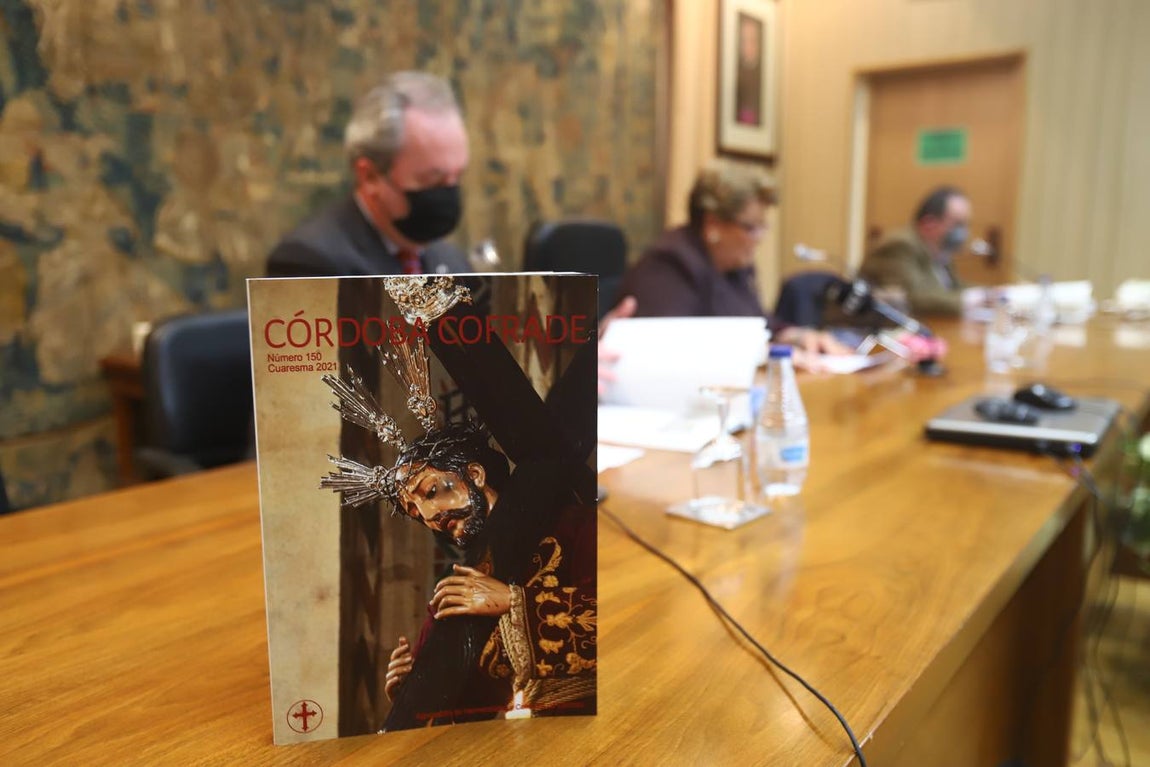 La presentación de la revista &#039;Córdoba Cofrade&#039;, en imágenes