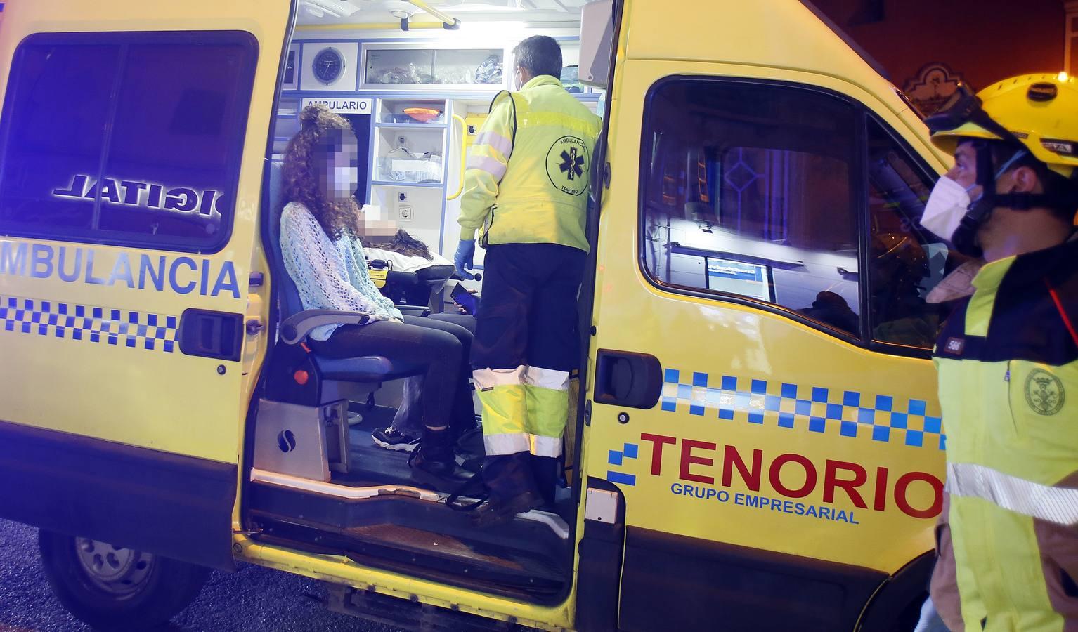 Tres mujeres hospitalizadas por la caída de una rama del ficus centenario de San Jacinto