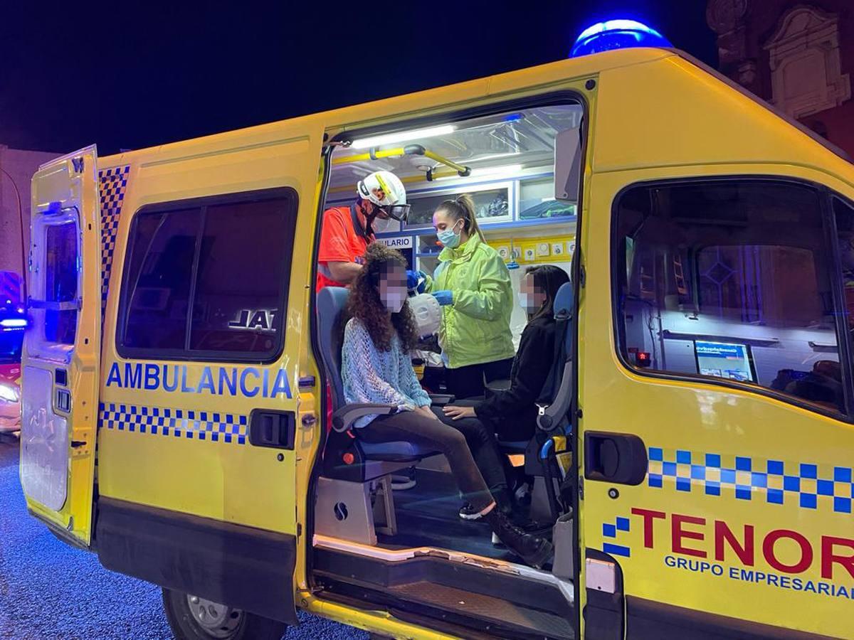 Tres mujeres hospitalizadas por la caída de una rama del ficus centenario de San Jacinto