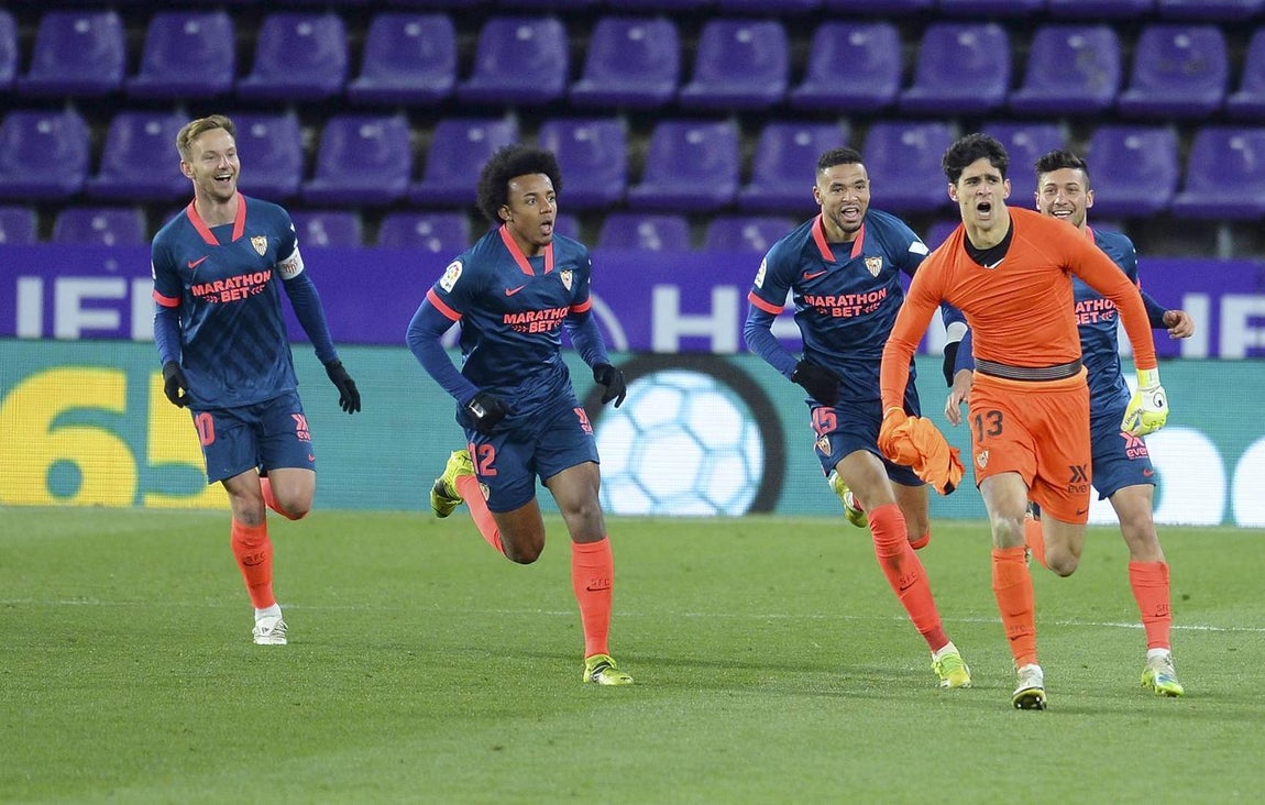 Fotogalería del partido entre el Valladolid y el Sevilla F.C.