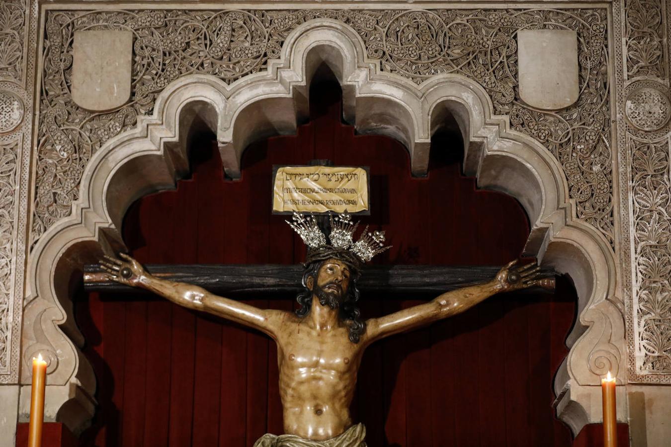 La veneración al Cristo de la Expiración y la Virgen del Silencio en Córdoba, en imágenes