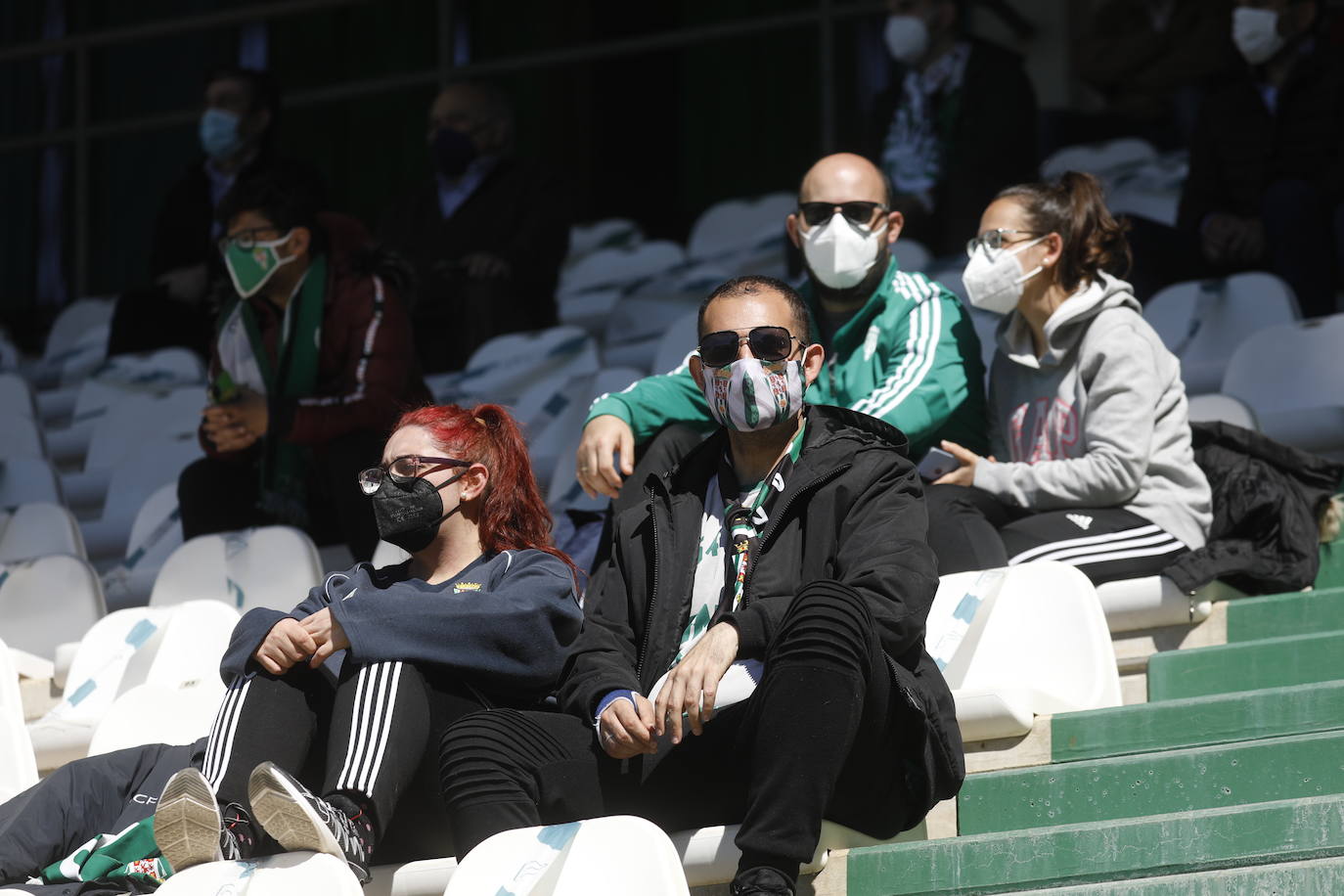 Las mejores imágenes del ambiente en el Córdoba CF - Betis Deportivo