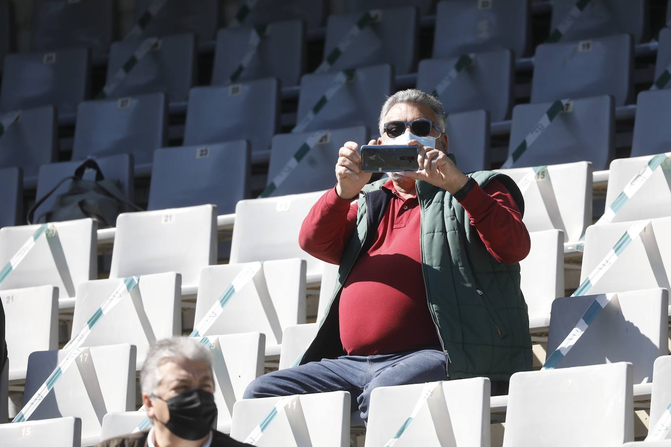 Las mejores imágenes del ambiente en el Córdoba CF - Betis Deportivo