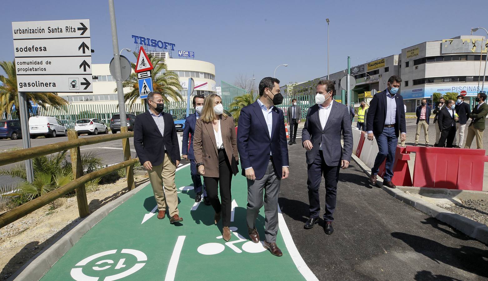 Inauguración de la pasarela ciclopeatonal en Mairena del Aljarafe