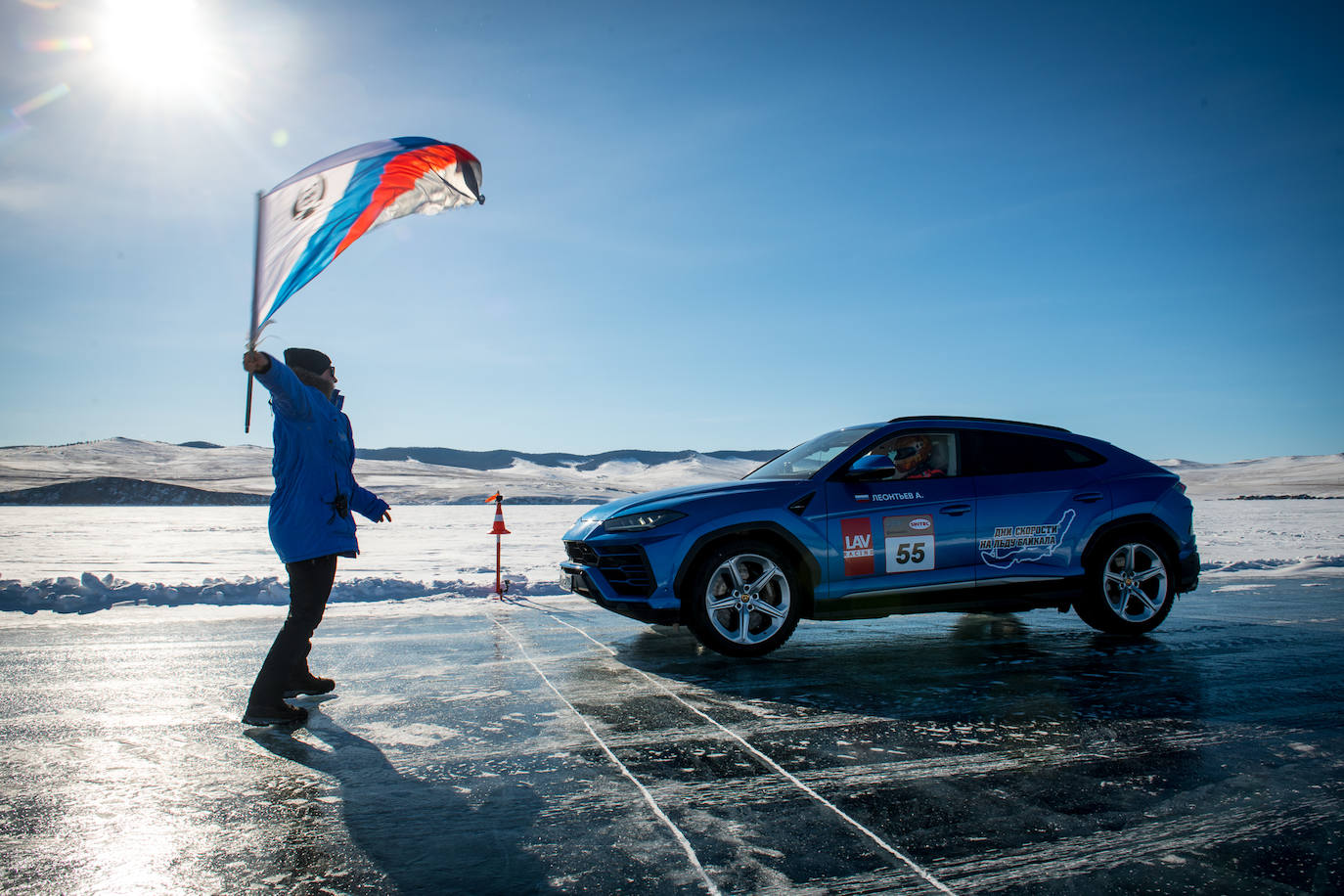 Fotogalería: Lamborghini Urus, nuevo récord de velocidad sobre hielo