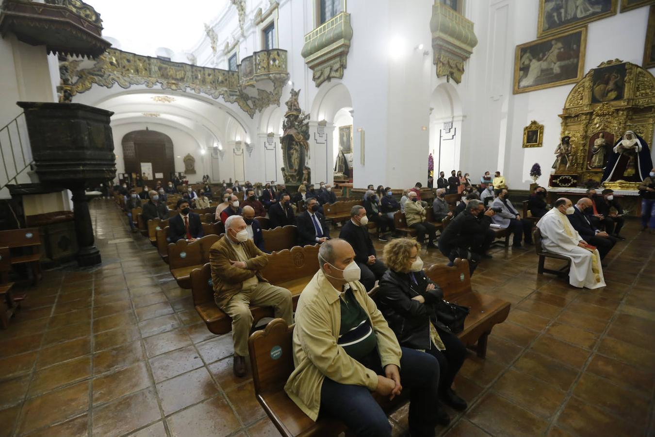 El nuevo respiradero del paso de la Virgen de la Merced de Córdoba, en imágenes