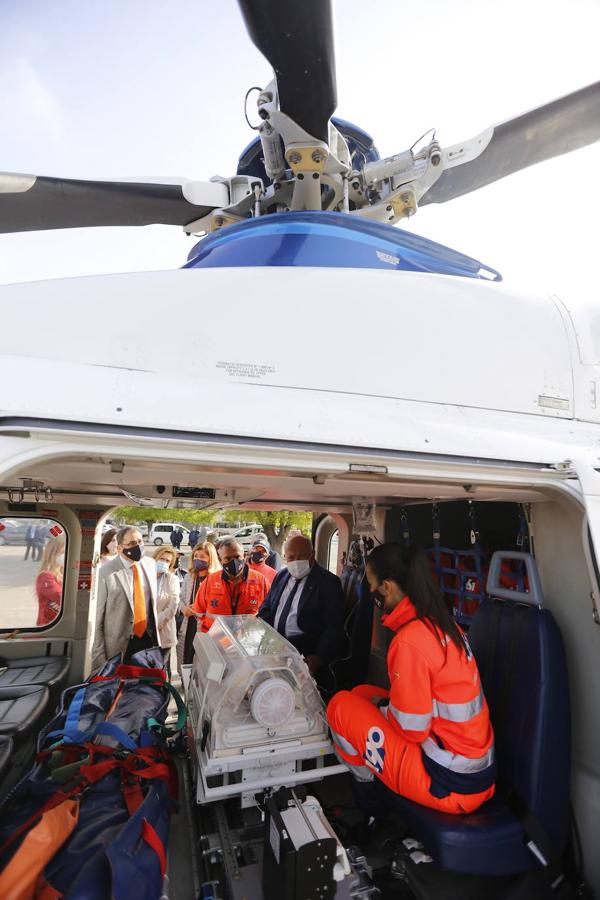 La presentación en Córdoba de los helicópteros del 061, en imágenes