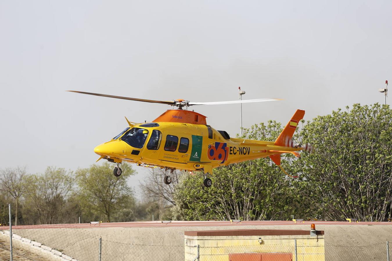 La presentación en Córdoba de los helicópteros del 061, en imágenes