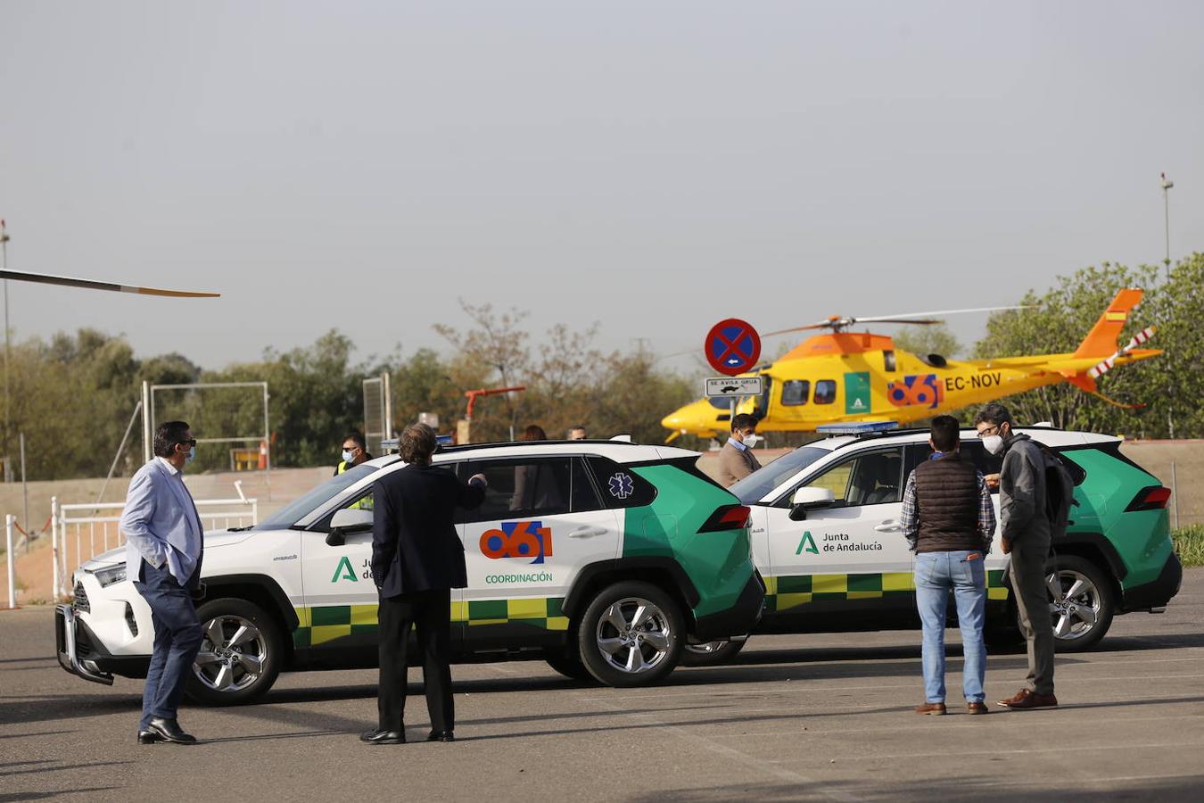 La presentación en Córdoba de los helicópteros del 061, en imágenes