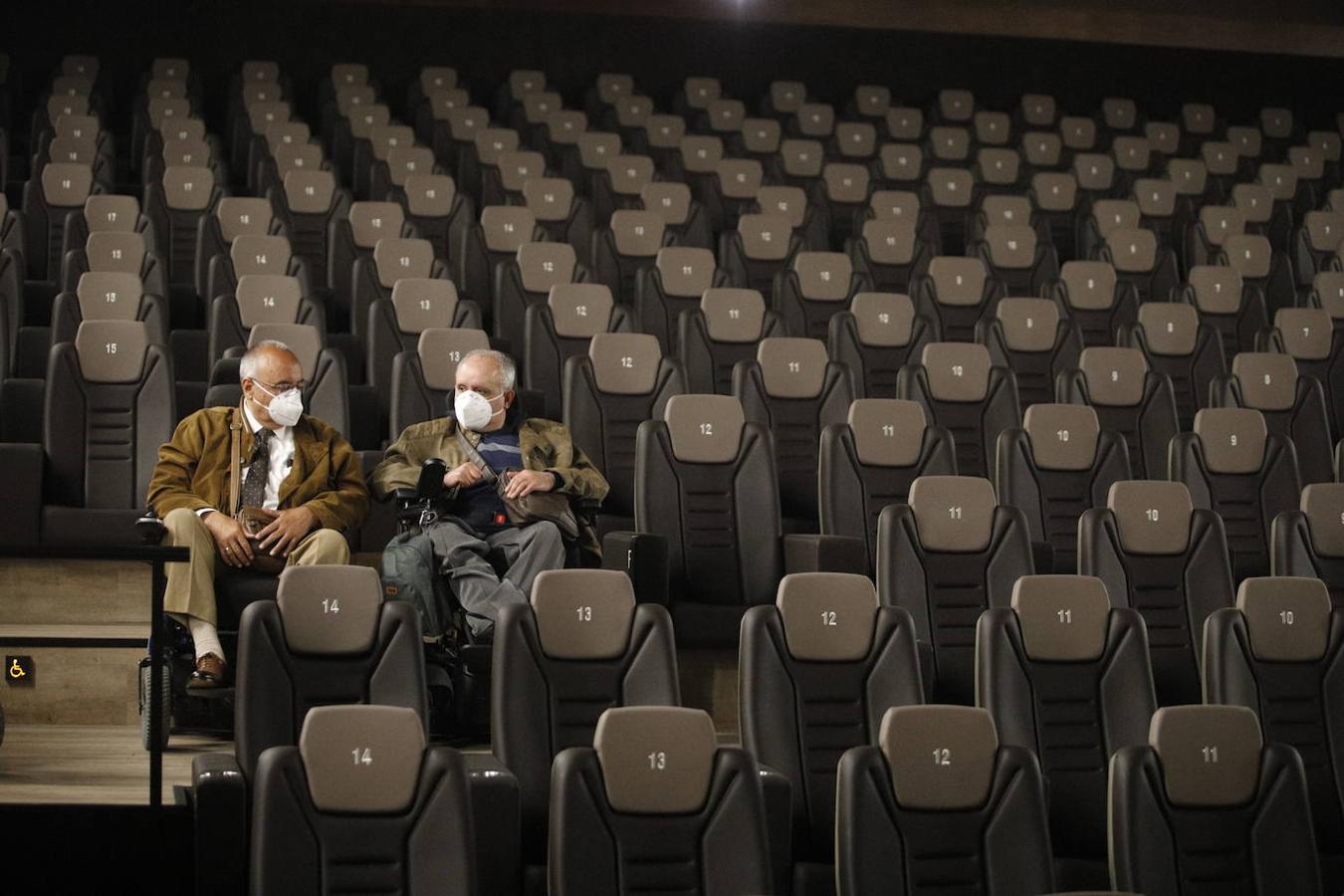 La inauguración de los cines Axion en Córdoba, en imágenes