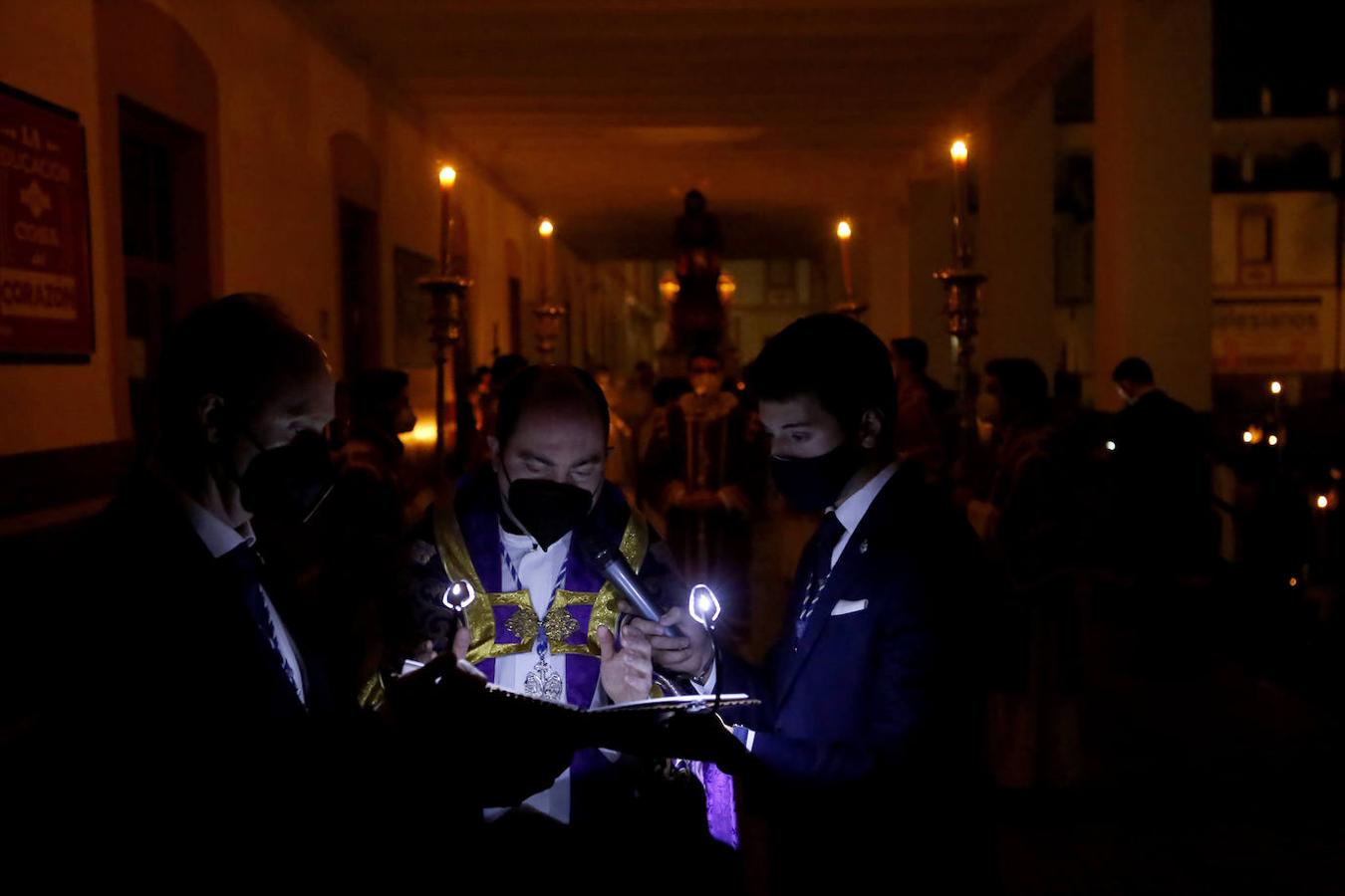 Los cultos del Cristo de las Angustias y el Prendimiento de Córdoba, en imágenes