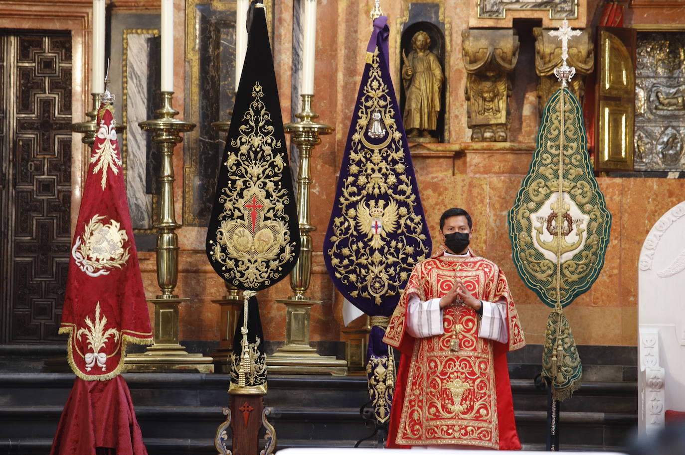 La Misa de Palmas en la Santa Iglesia Catedral de Córdoba, en imágenes