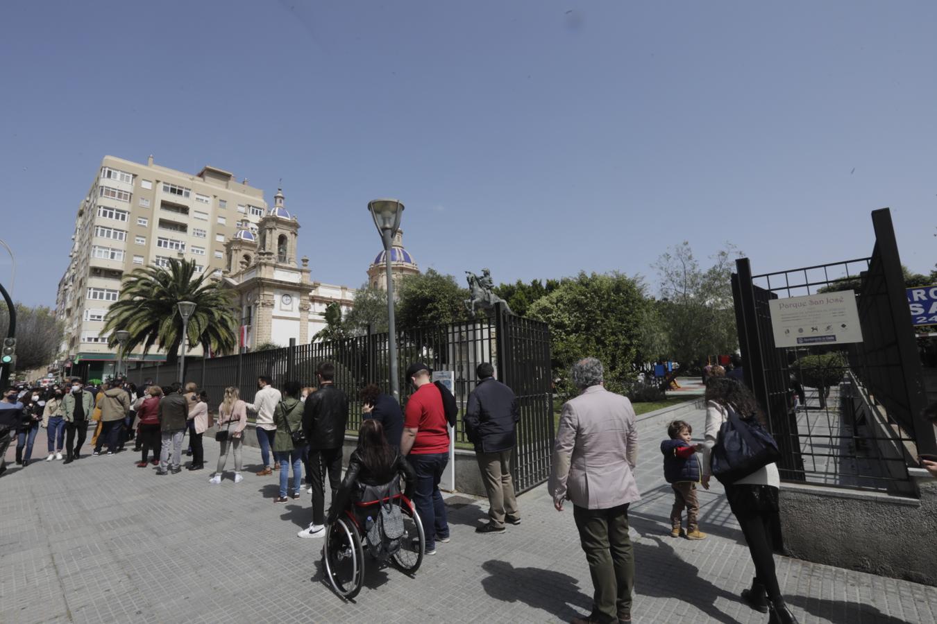 En imágenes: Domingo de Ramos de la Semana Santa 2021 en Cádiz
