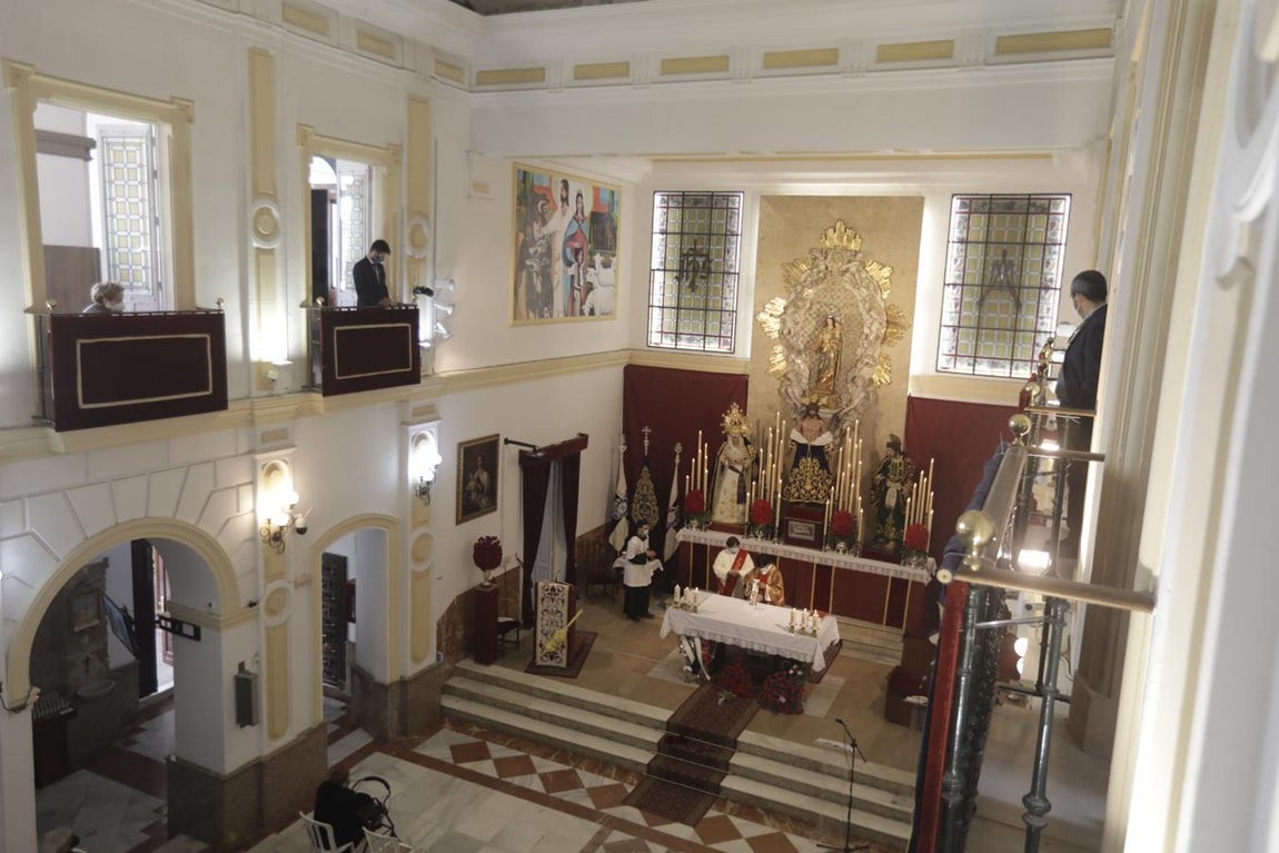 En imágenes: Domingo de Ramos de la Semana Santa 2021 en Cádiz