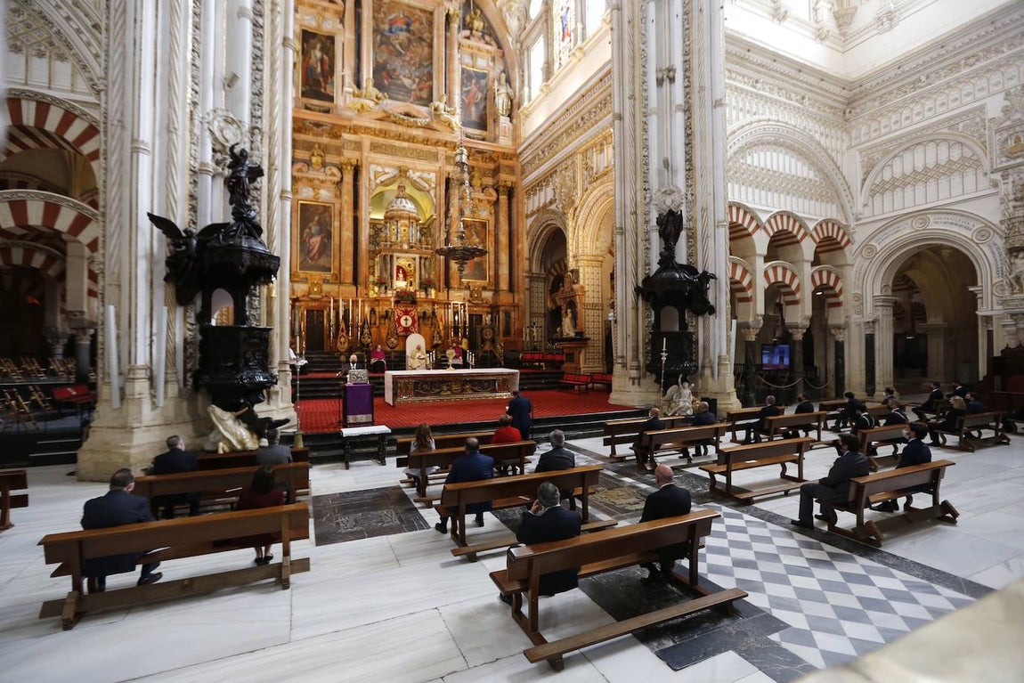 Semana Santa de Córdoba 2021 | Las imágenes del acto conjunto del Lunes Santo en la Catedral