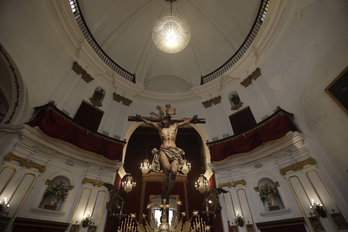 Fotos: El Lunes Santo en Cádiz