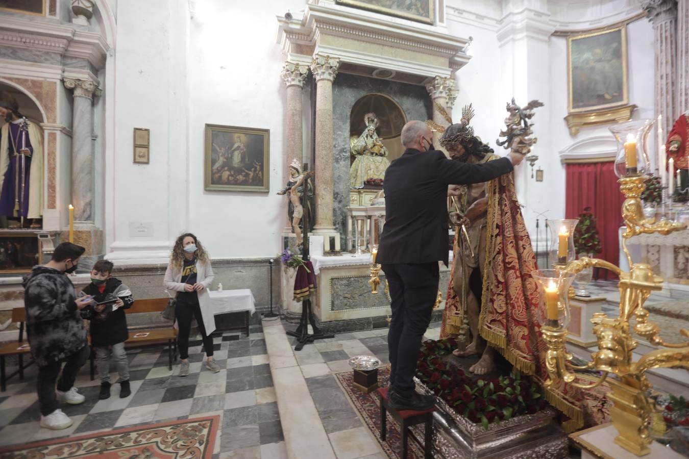 Fotos: Martes Santo en Cádiz