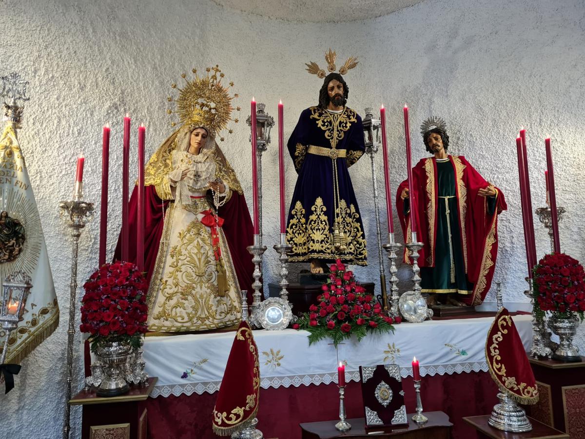 Las barriadas protagonizan el Martes Santo de San Fernando