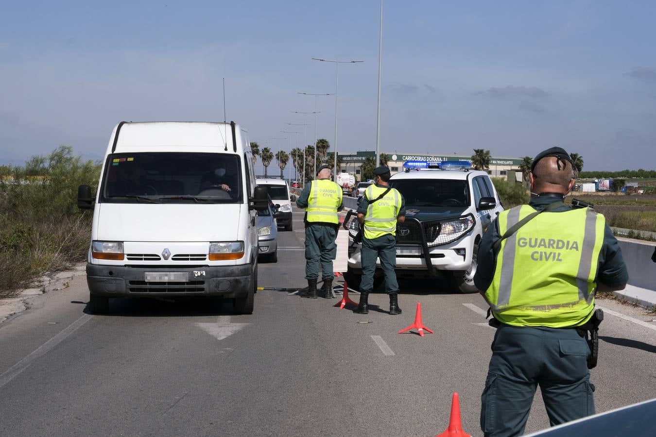 De patrulla con la Usecic de la Guardia Civil de Cádiz