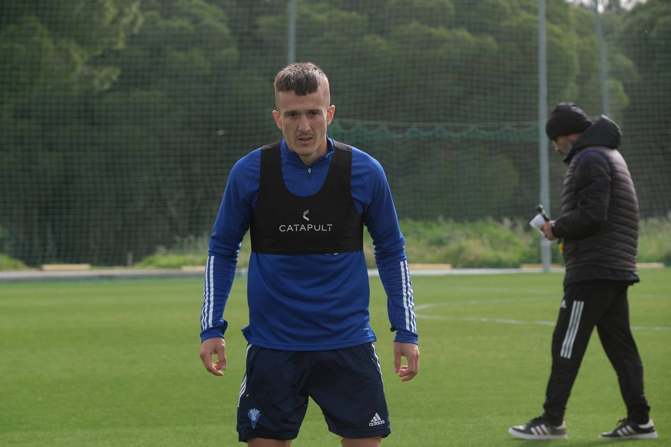 FOTOS: Akapo, la novedad en el entrenamiento del Cádiz CF