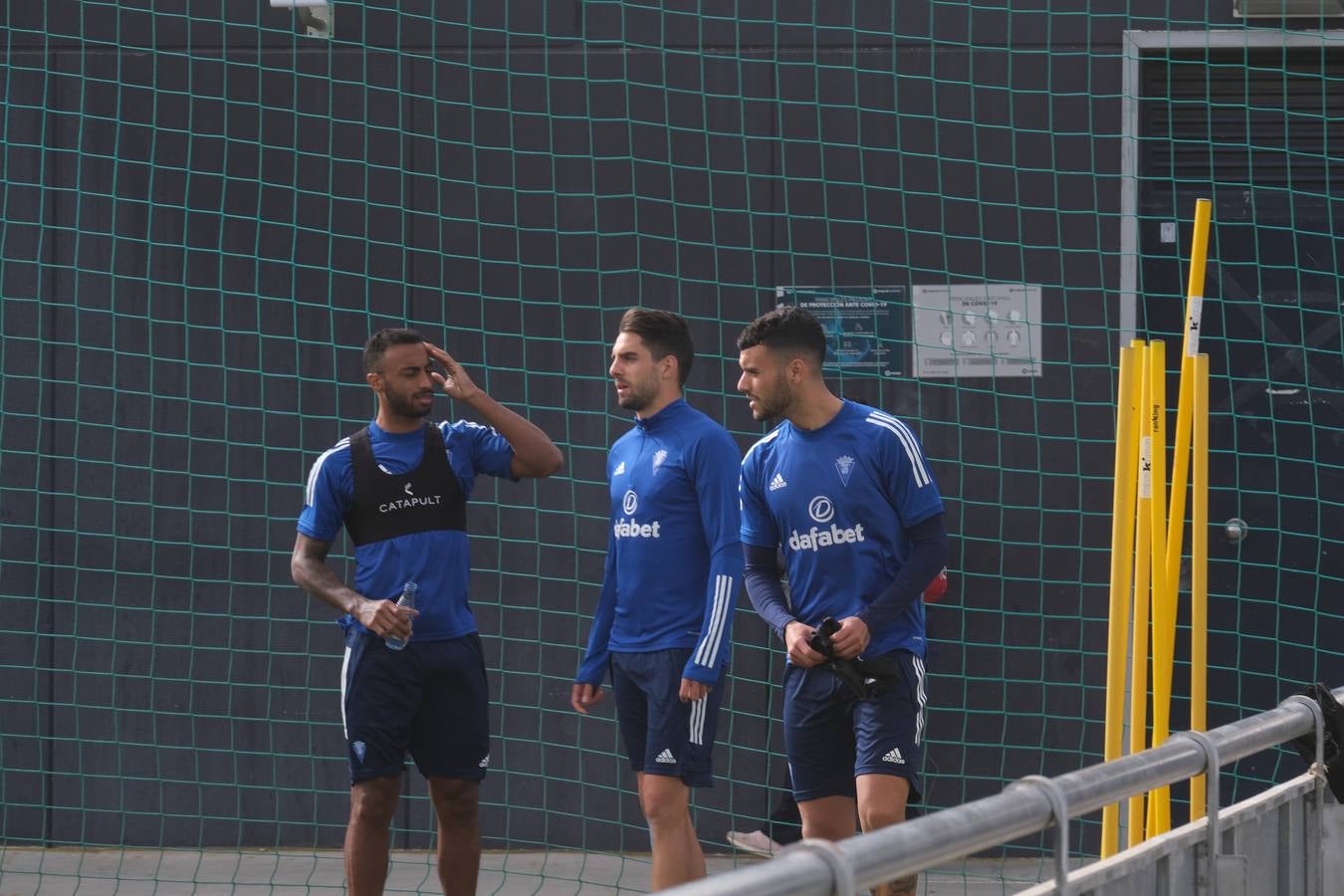 FOTOS: Akapo, la novedad en el entrenamiento del Cádiz CF