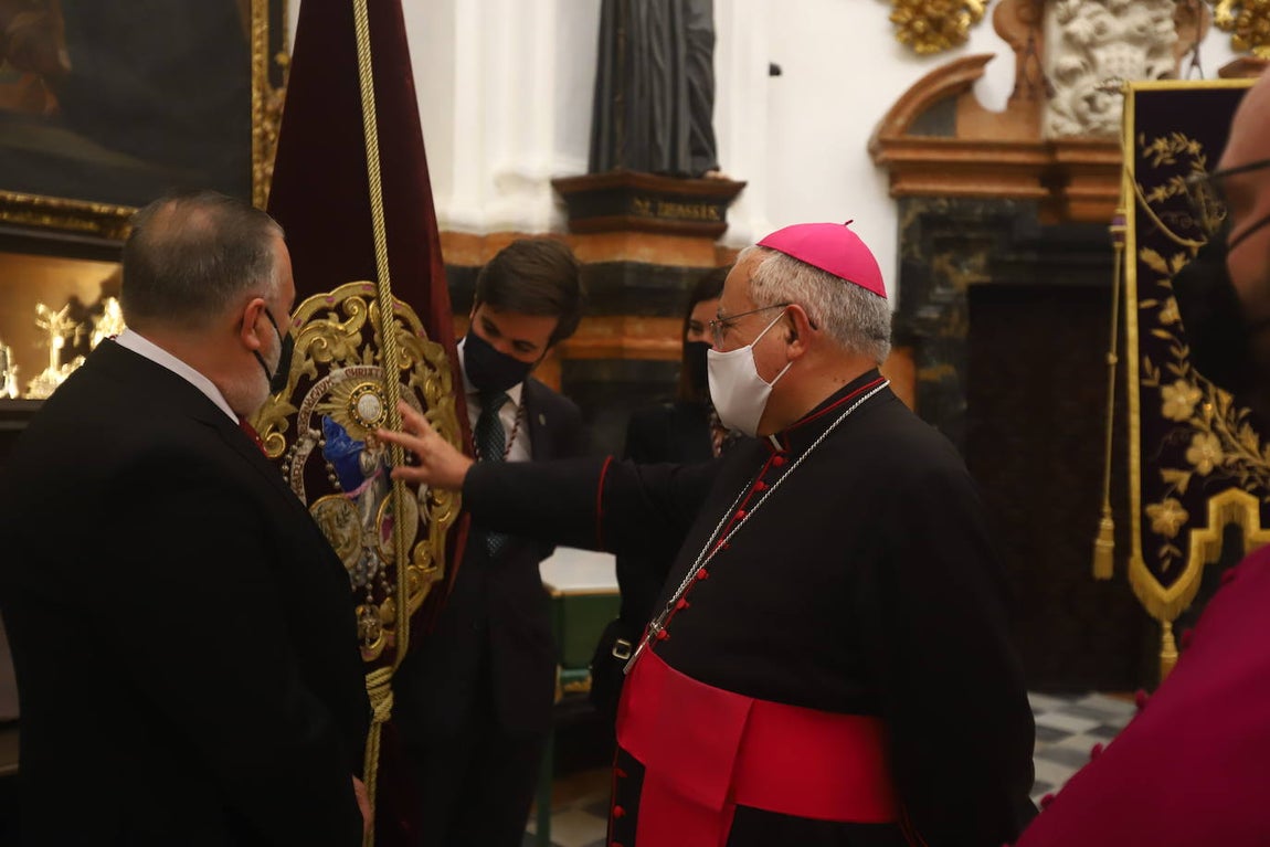 Semana Santa de Córdoba 2021 | Las imágenes del acto conjunto el Jueves Santo en la Catedral