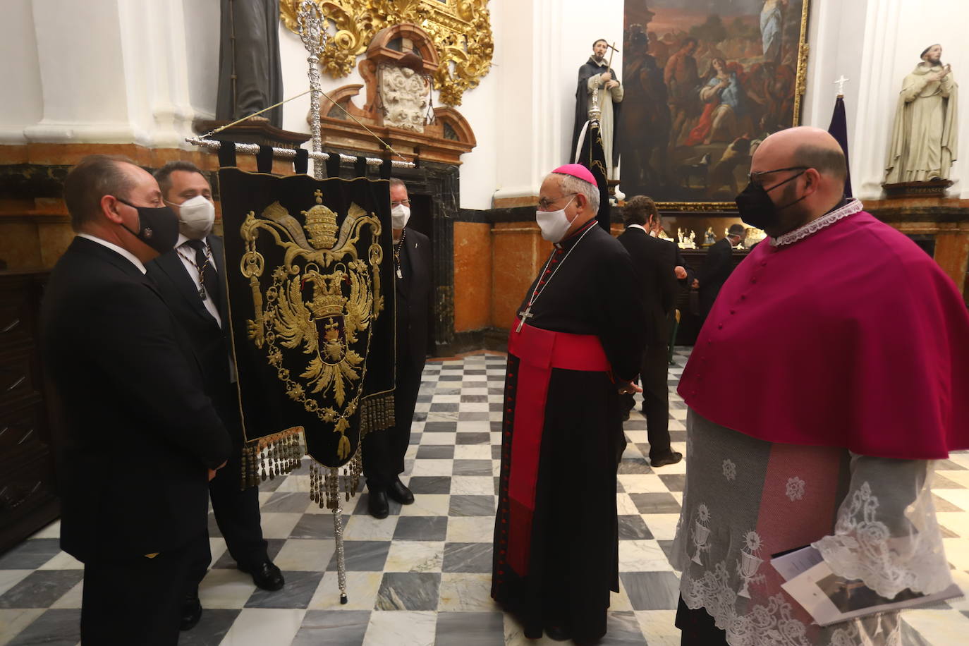 Semana Santa de Córdoba 2021 | Las imágenes del acto conjunto el Jueves Santo en la Catedral