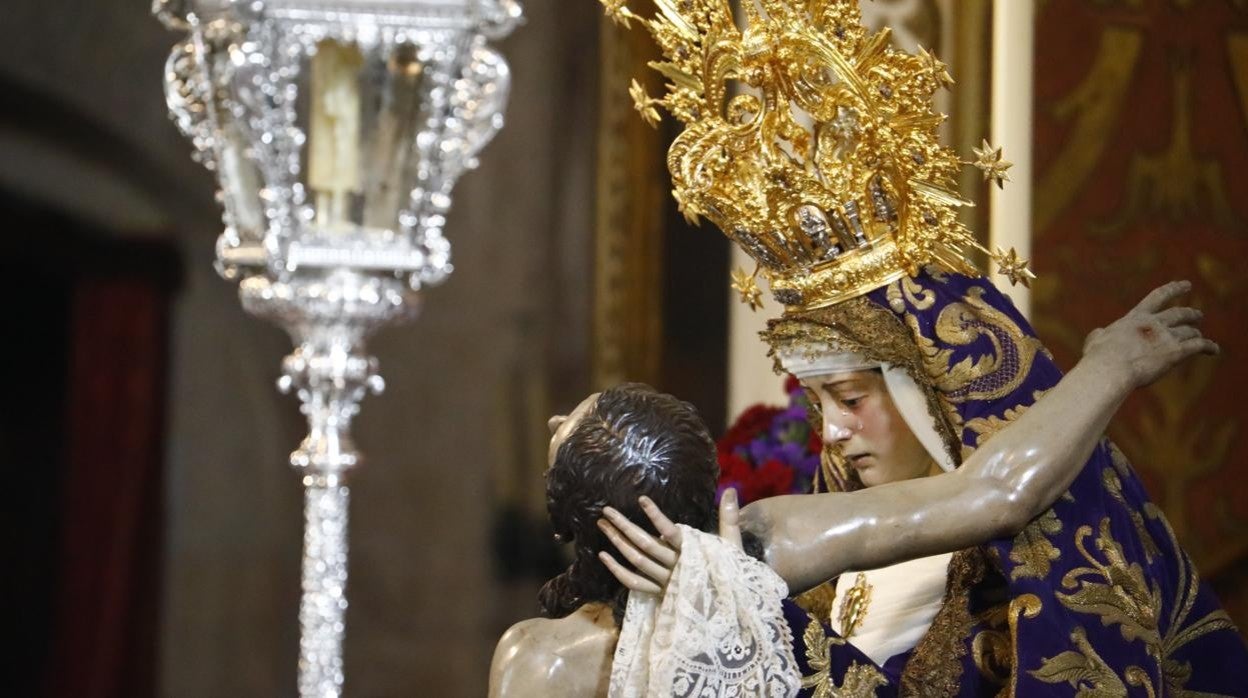 Semana Santa de Córdoba 2021 | Las imagenes de las Angustias el Jueves Santo