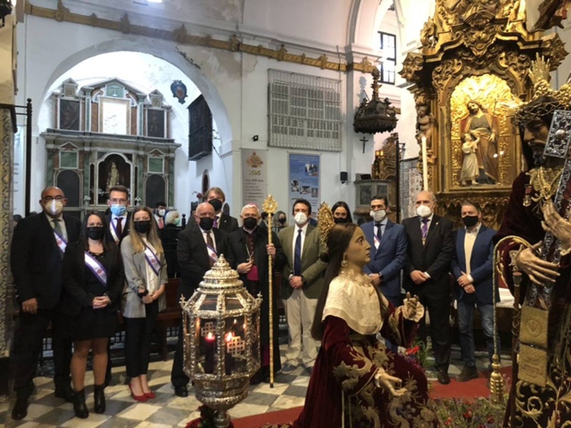 Fotos: las mejores imágenes del Jueves Santo en Cádiz