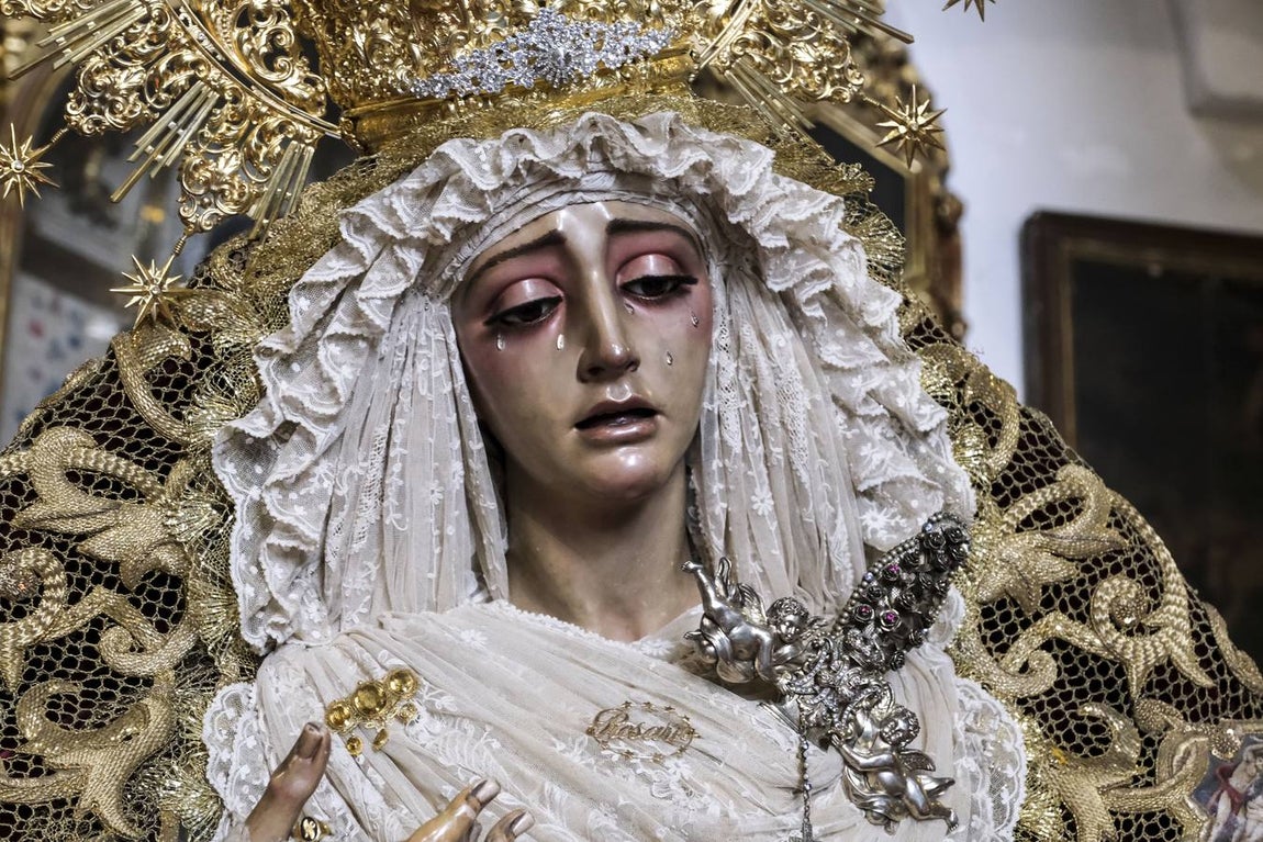 Fotos: las mejores imágenes del Jueves Santo en Cádiz