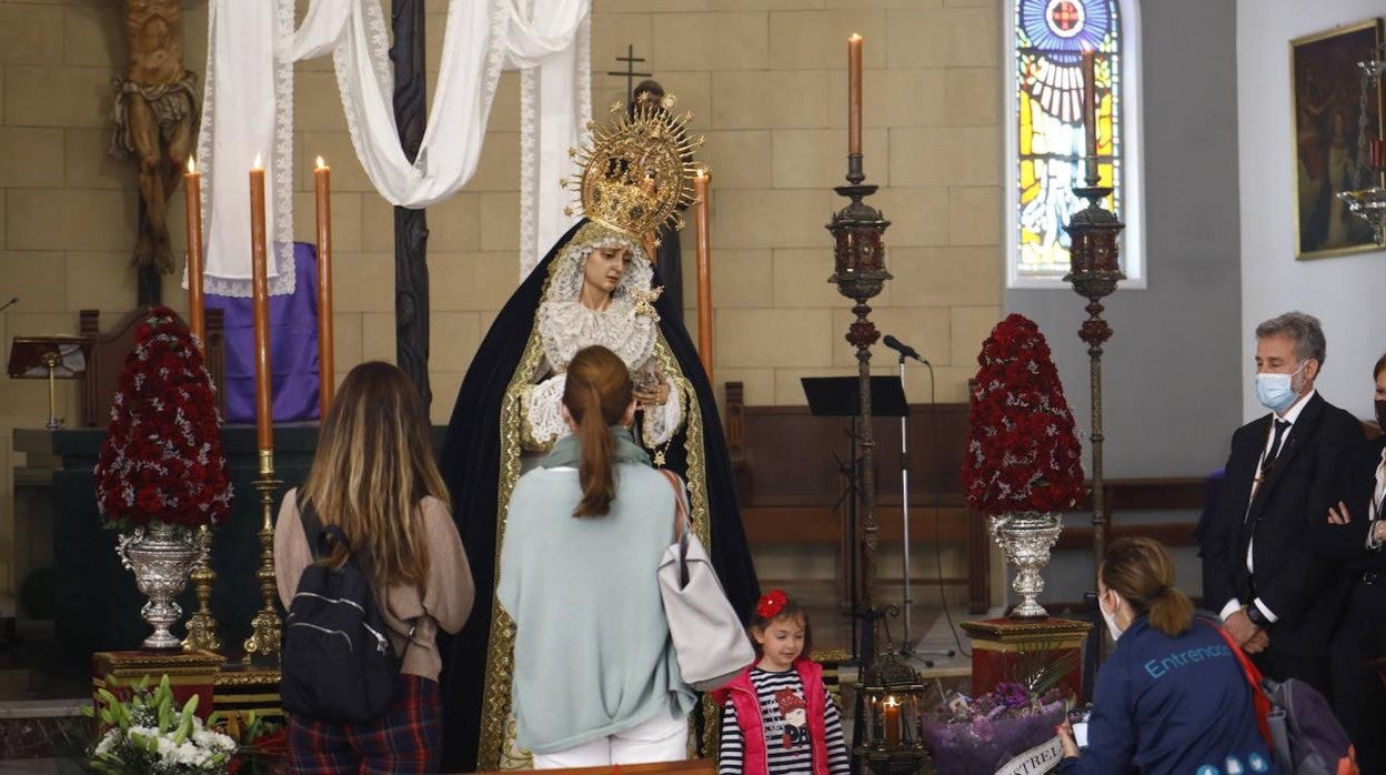 Semana Santa de Córdoba 2021 | Las imágenes de la Soledad en el Viernes Santo