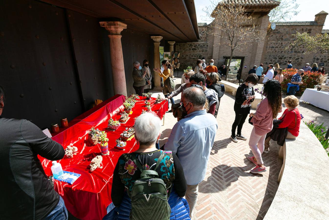 El Mercado de las Flores vuelve al Casco Histórico de Toledo