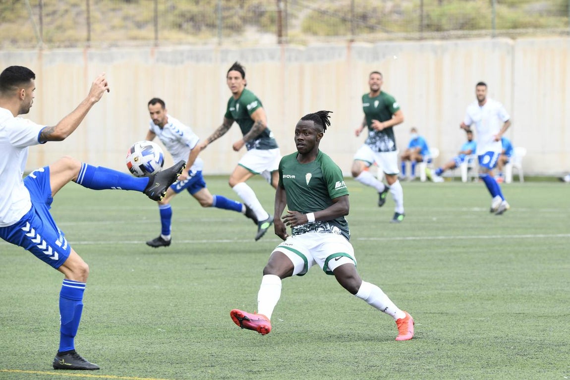 Las mejores imágenes del gol y el penalti en el Tamaraceite - Córdoba CF