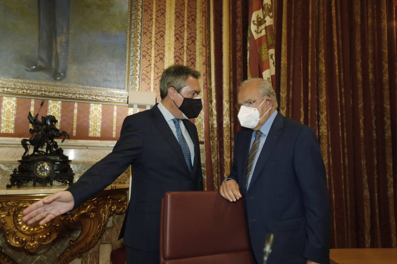 Homenaje a Manuel del Valle en el Ayuntamiento de Sevilla