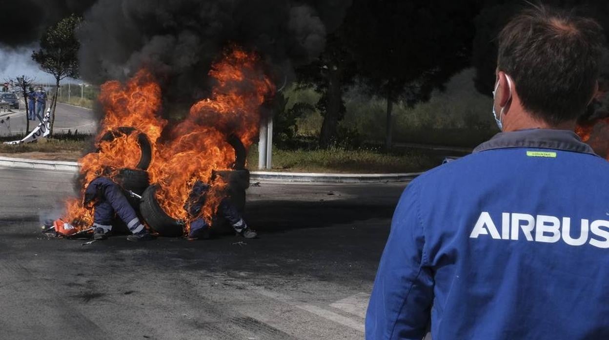 Fotos: nueva jornada de protestas en Airbus Puerto Real