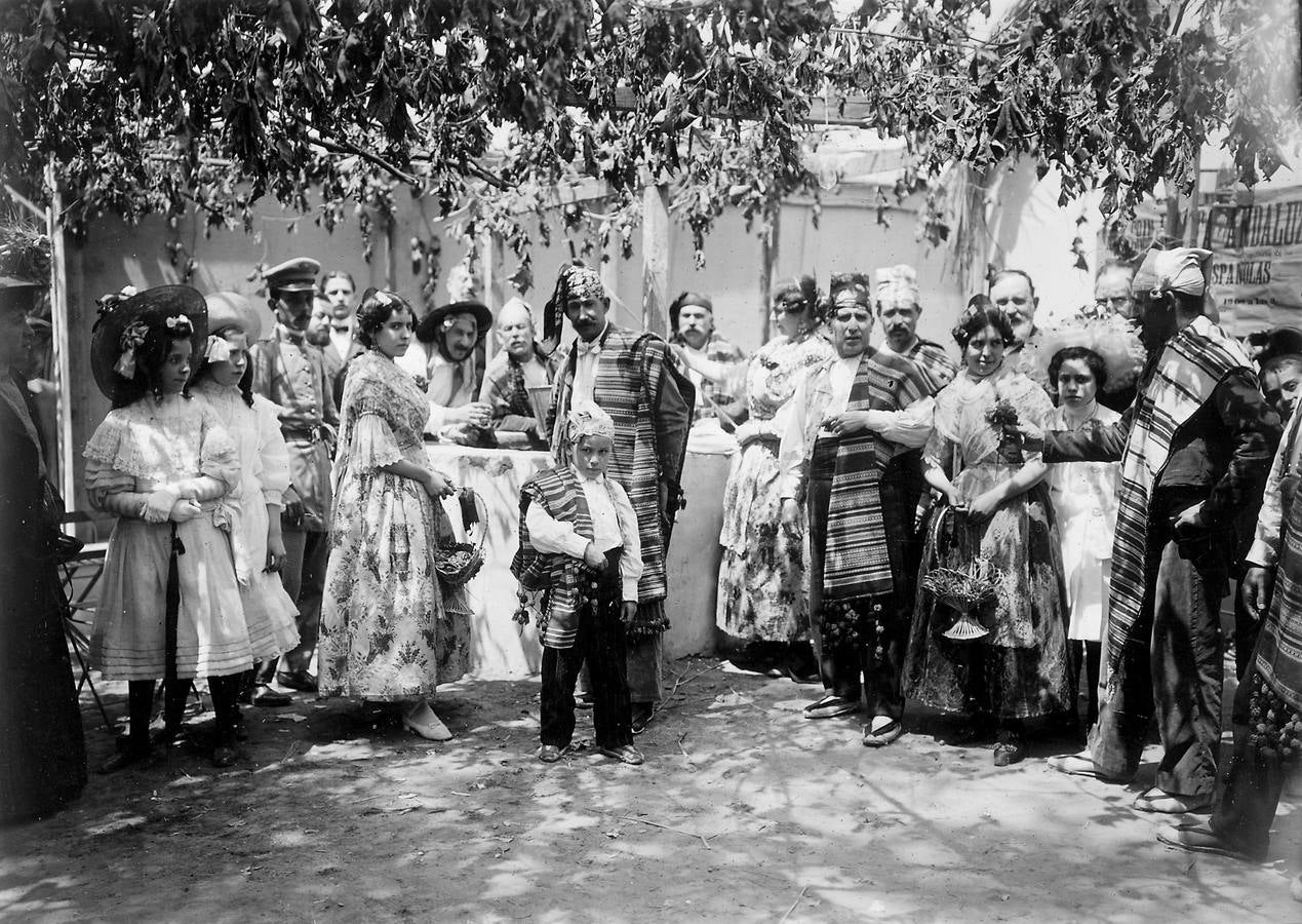 Caseta de los valencianos en la Feria de Abril de Sevilla﻿ de 1908