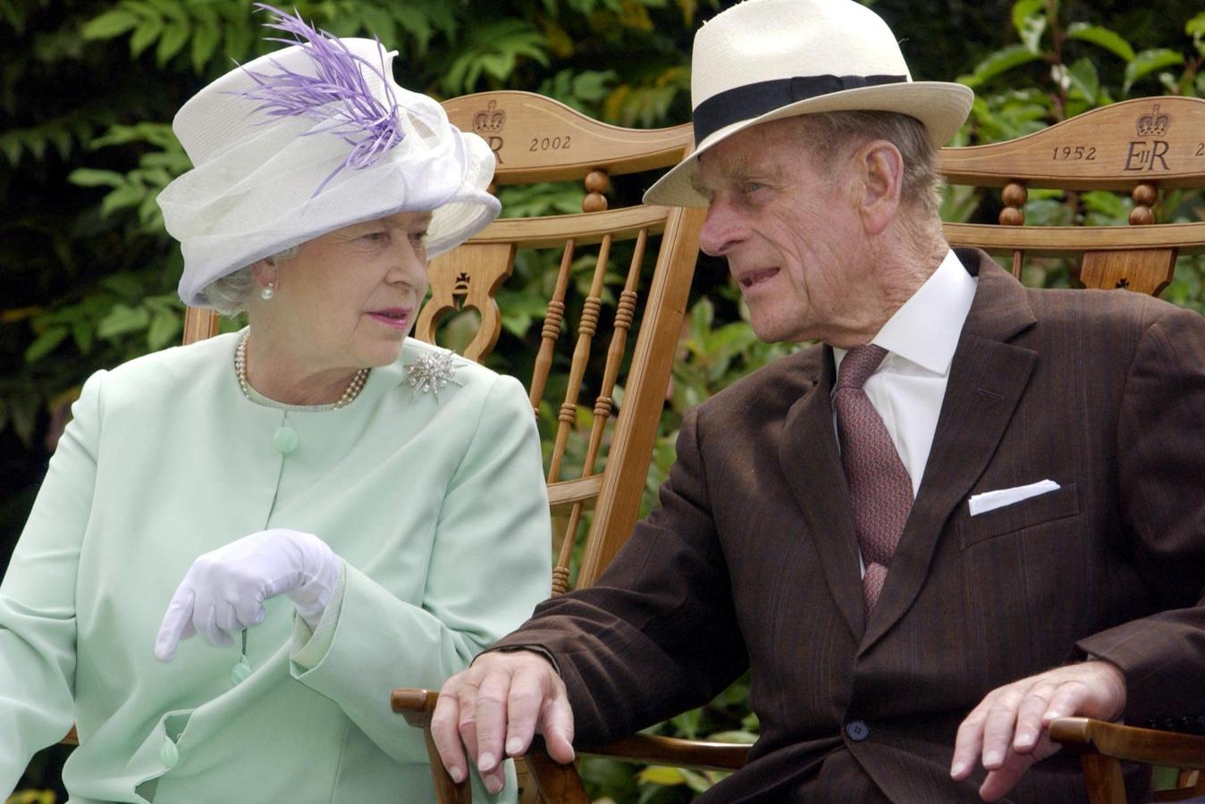 La Reina Isabel II y Felipe de Edimburgo: 73 años de amor, en imágenes