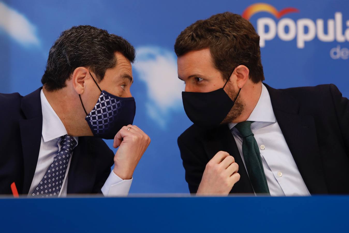 Encuentro en Granada de Juanma Moreno y Pablo Casado