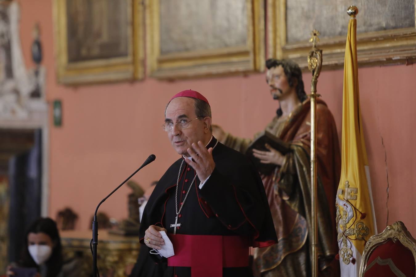 Enrique Ybarra y Rafael Manzano reciben la medalla Pro Ecclesia et Pontifice