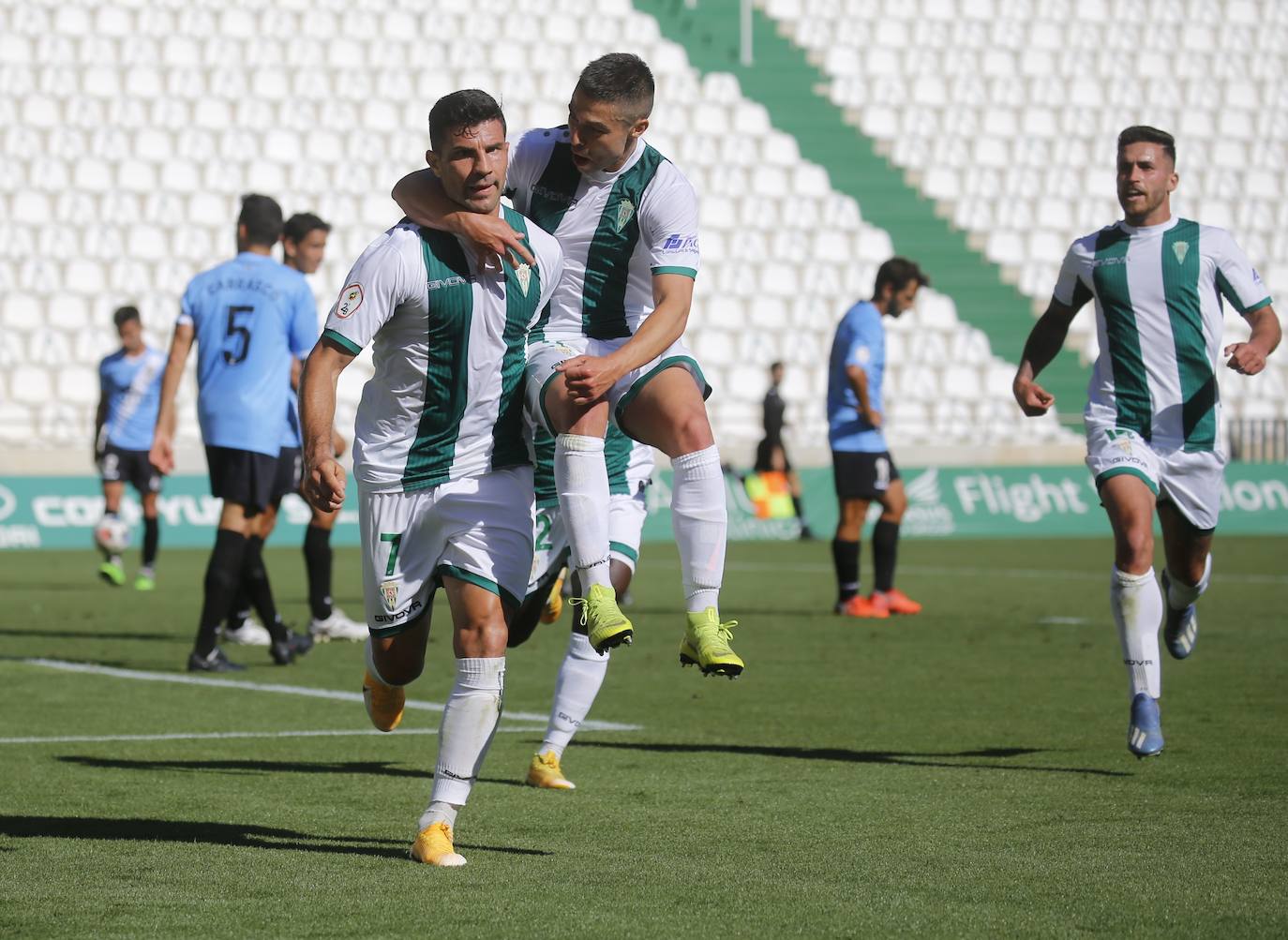 Las mejores imágenes del Córdoba CF - Balompédica Linense