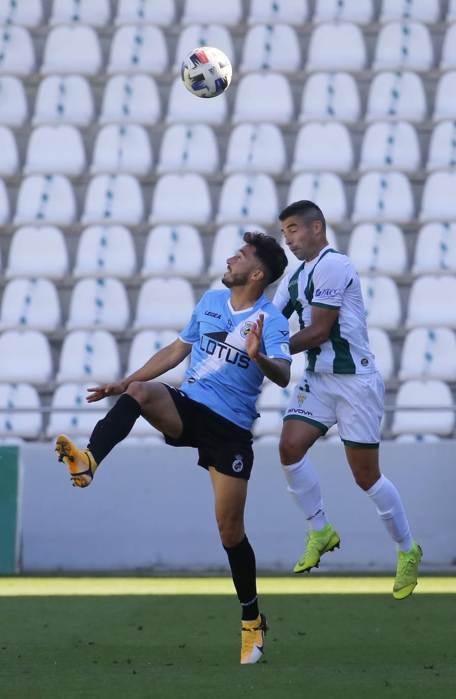 Las mejores imágenes del Córdoba CF - Balompédica Linense