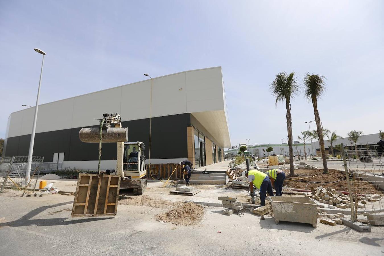 La obra del parque comercial Los Patios de Azahara de Córdoba, en imágenes