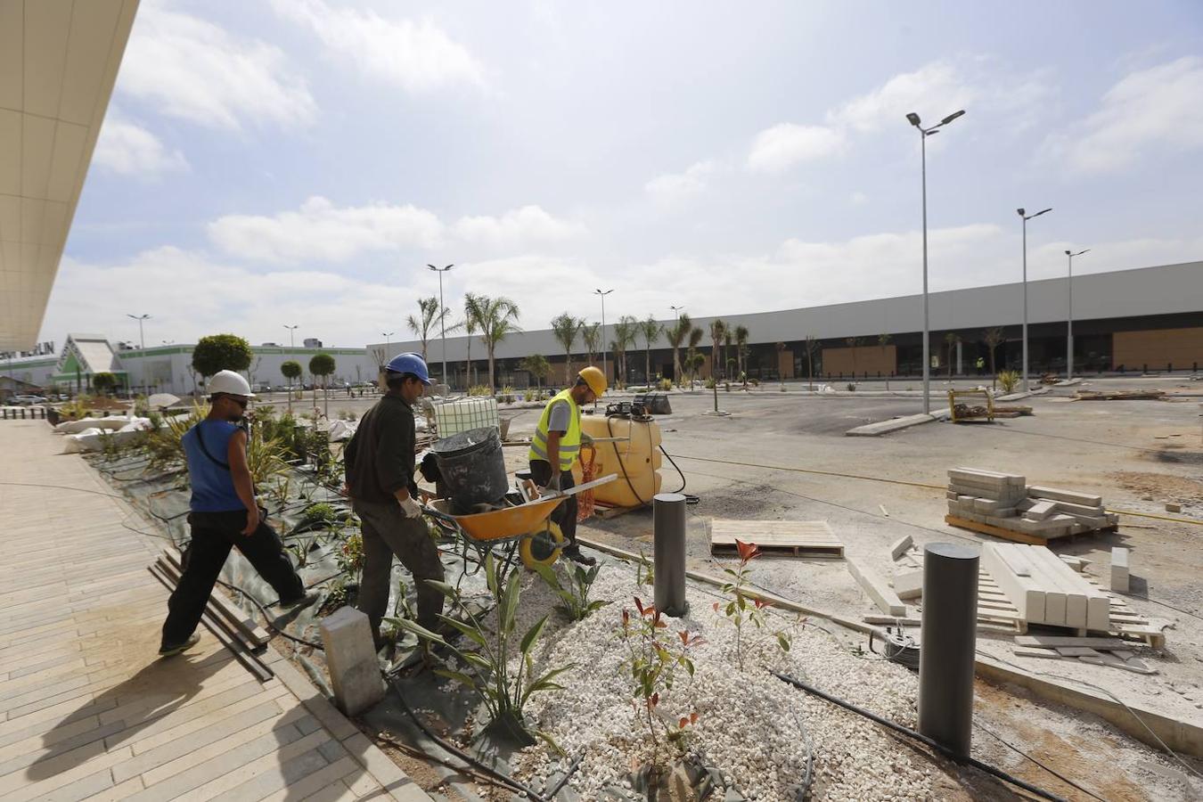 La obra del parque comercial Los Patios de Azahara de Córdoba, en imágenes