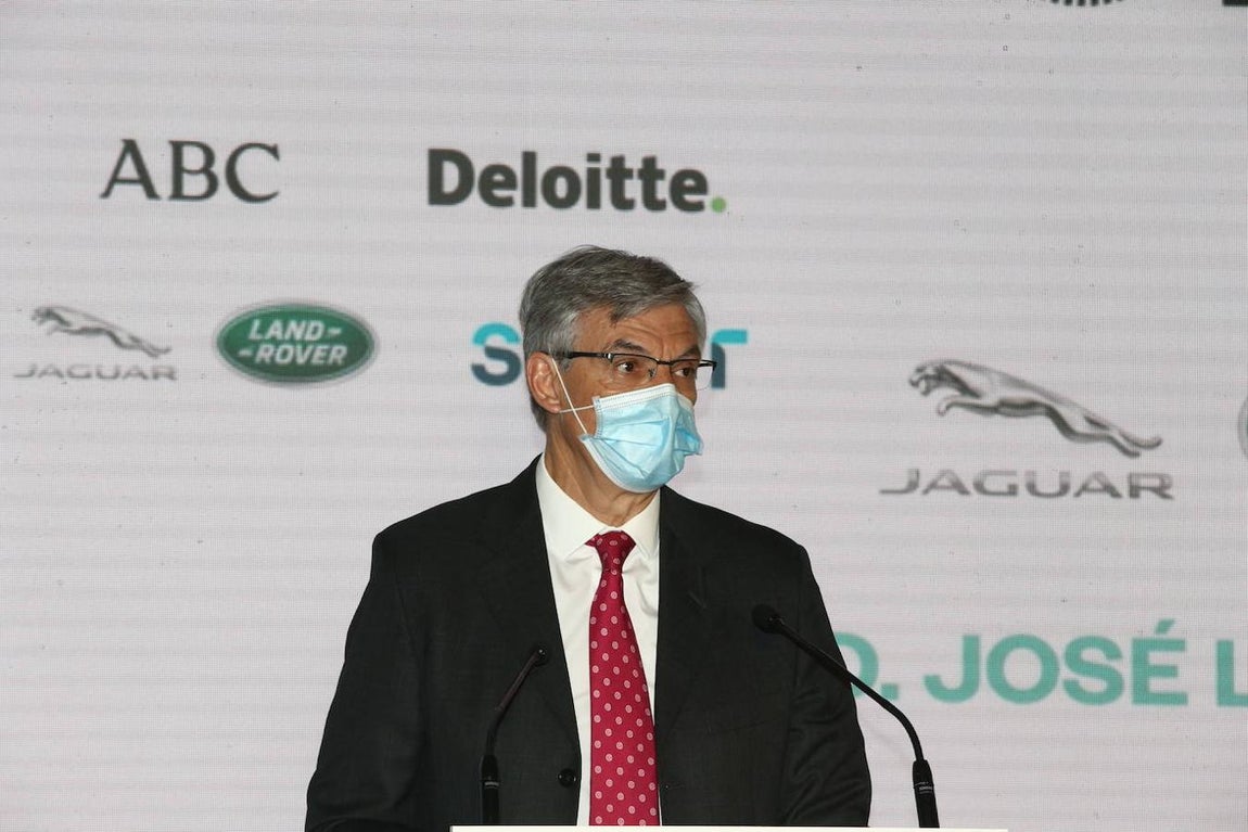 En imágenes: el Foro ABC-Deloitte celebrado en la sede de Vocento