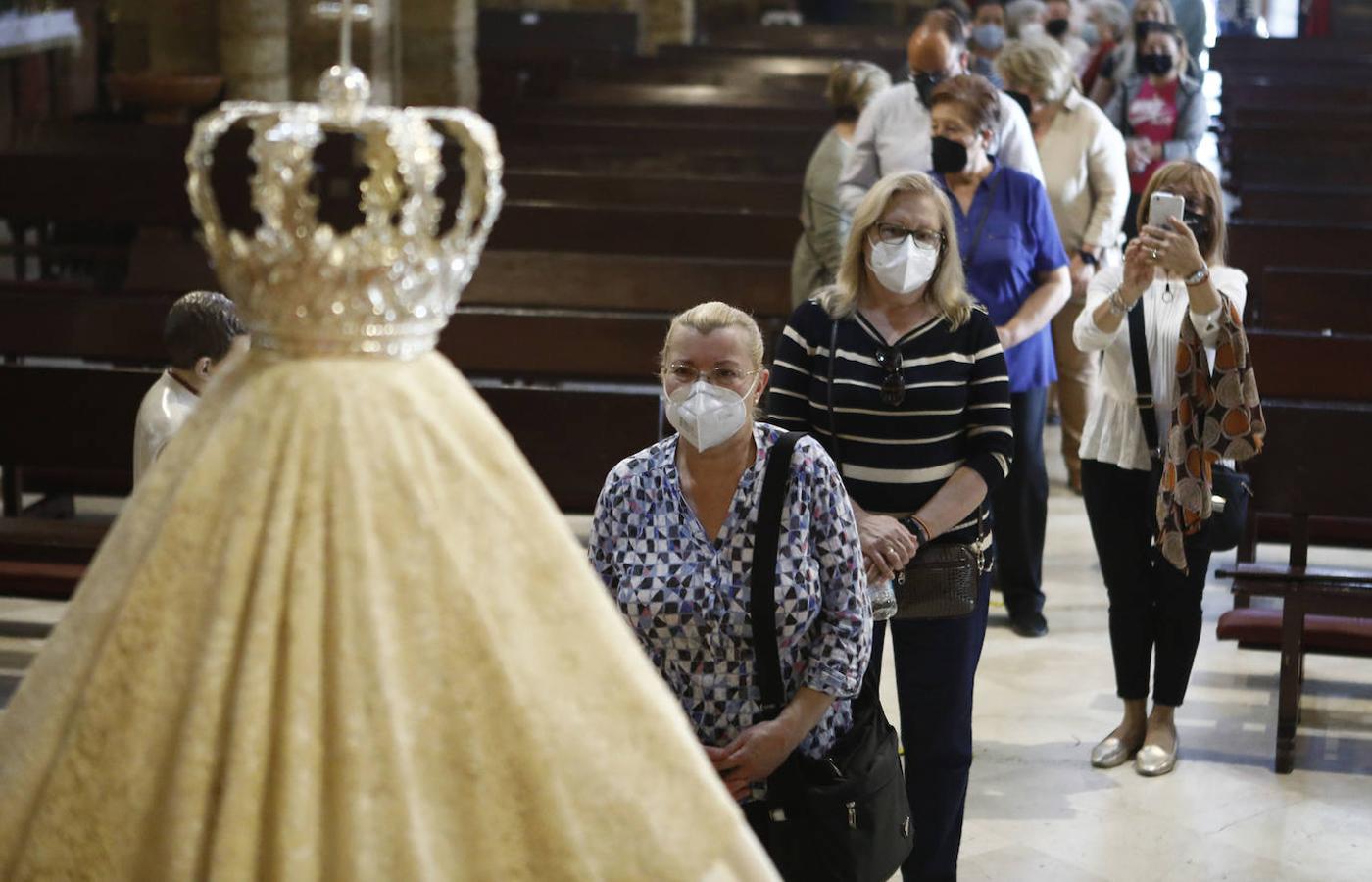 La veneración a la Virgen de los Remedios de Córdoba en martes y 13 en imágenes